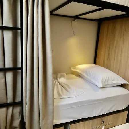 Hostel Urban