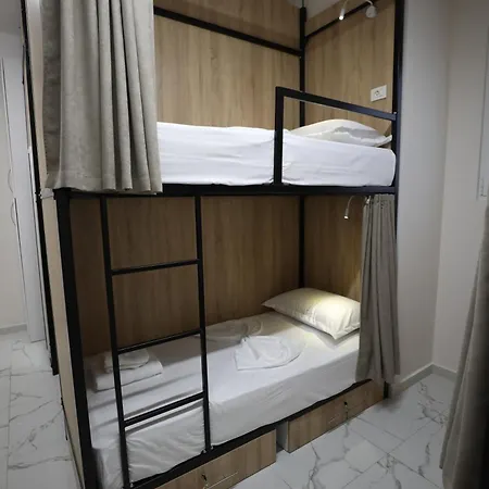 Urban Hostel Sarandë