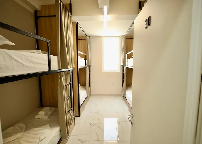 Hostel Urban Sarande